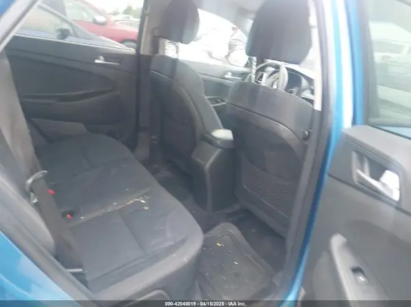 KM8J2CA46LU230670 2020 HYUNDAI TUCSON - Image 8