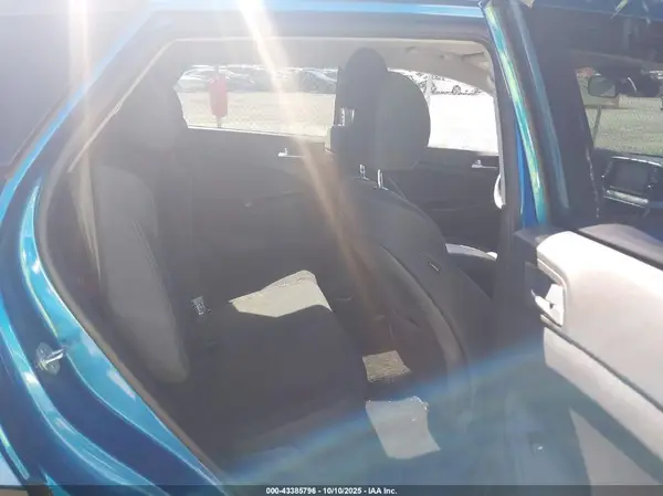 KM8J2CA46MU287887 2021 HYUNDAI TUCSON - Image 8