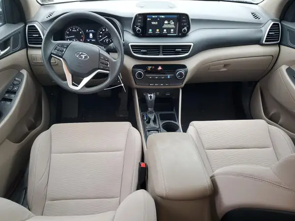 KM8J2CA46MU327739 2021 HYUNDAI TUCSON - Image 8