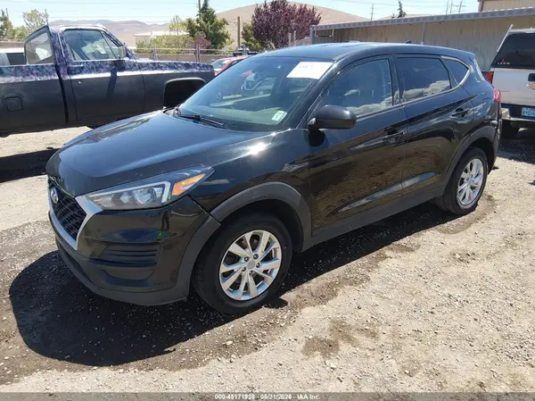 KM8J2CA46MU368811 2021 HYUNDAI TUCSON - Image 2