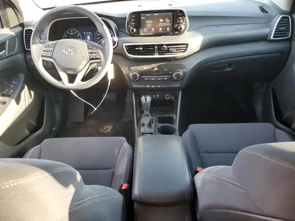 KM8J2CA46MU372650 2021 HYUNDAI TUCSON - Image 8