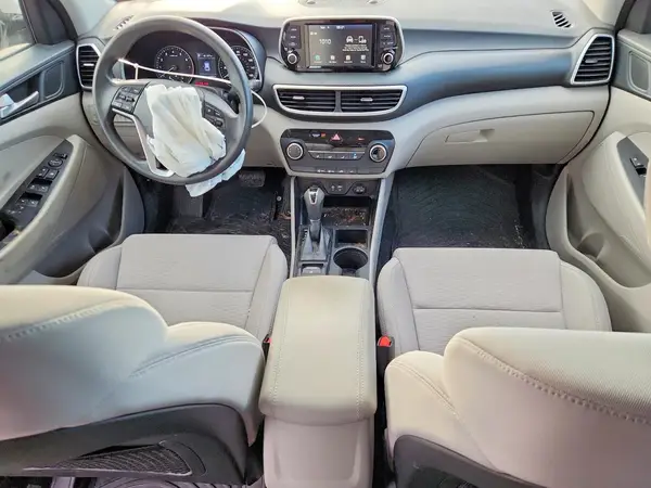 KM8J2CA46MU394650 2021 HYUNDAI TUCSON - Image 8