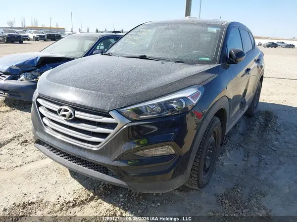 KM8J2CA47HU424261 2017 HYUNDAI TUCSON - Image 2
