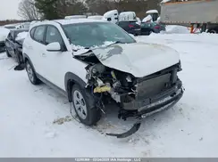 KM8J2CA47HU558400 2017 HYUNDAI TUCSON