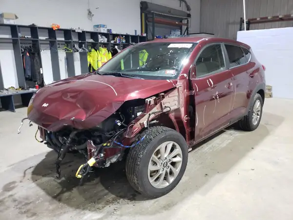 KM8J2CA47JU650113 2018 HYUNDAI TUCSON - Image 1