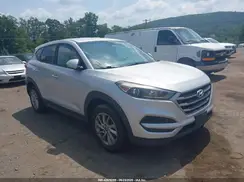 KM8J2CA47JU653416 2018 HYUNDAI TUCSON