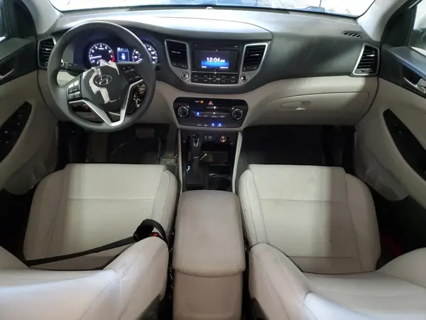 KM8J2CA47JU684228 2018 HYUNDAI TUCSON - Image 8