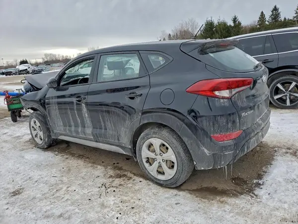 KM8J2CA47JU722735 2018 HYUNDAI TUCSON - Image 2