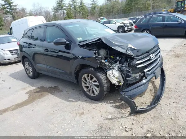 KM8J2CA47JU824441 2018 HYUNDAI TUCSON - Image 1