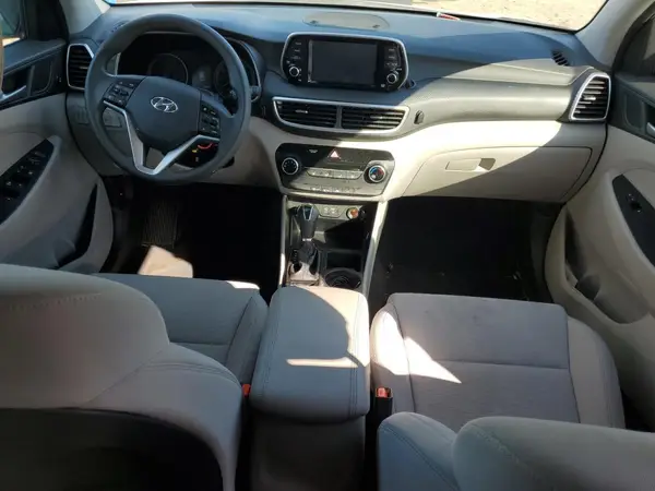 KM8J2CA47KU006712 2019 HYUNDAI TUCSON - Image 8