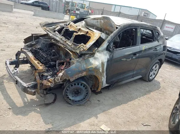 KM8J2CA47KU045560 2019 HYUNDAI TUCSON - Image 2