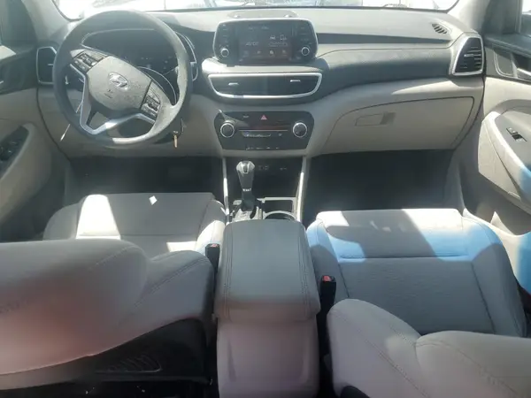 KM8J2CA47KU072693 2019 HYUNDAI TUCSON - Image 8