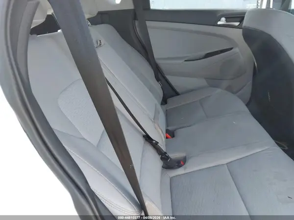 KM8J2CA47KU837367 2019 HYUNDAI TUCSON - Image 8