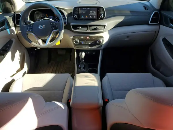 KM8J2CA47KU838390 2019 HYUNDAI TUCSON - Image 8