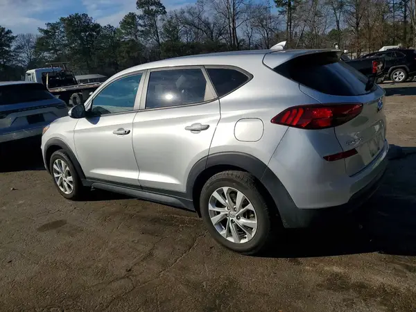 KM8J2CA47KU877402 2019 HYUNDAI TUCSON - Image 2