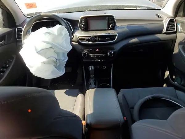 KM8J2CA47KU889131 2019 HYUNDAI TUCSON - Image 8