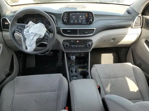 KM8J2CA47KU889811 2019 HYUNDAI TUCSON - Image 8