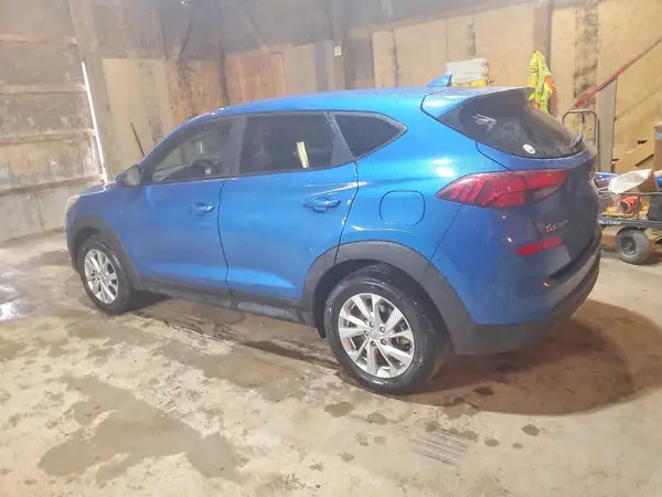 KM8J2CA47KU917669 2019 HYUNDAI TUCSON - Image 2
