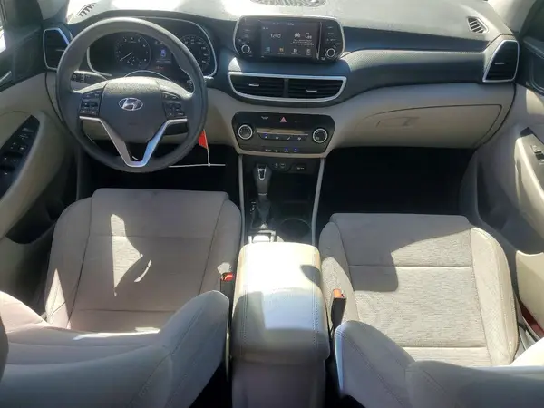 KM8J2CA47KU925321 2019 HYUNDAI TUCSON - Image 8