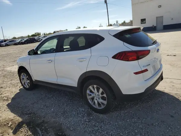 KM8J2CA47KU940983 2019 HYUNDAI TUCSON - Image 2