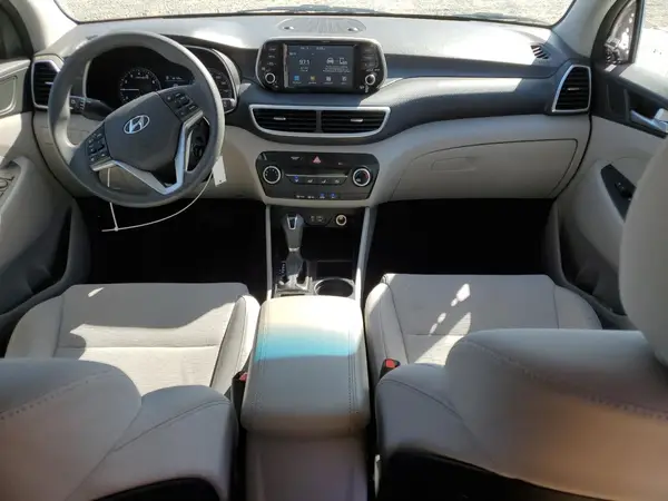 KM8J2CA47KU940983 2019 HYUNDAI TUCSON - Image 8