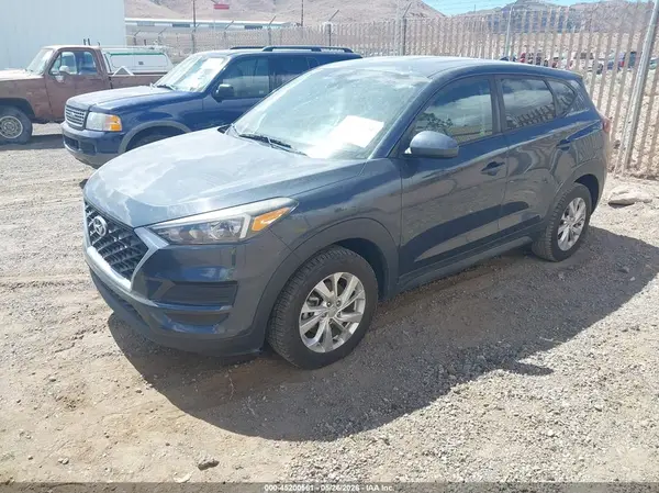 KM8J2CA47KU947593 2019 HYUNDAI TUCSON - Image 2