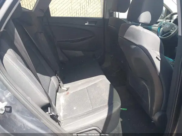 KM8J2CA47KU947593 2019 HYUNDAI TUCSON - Image 8