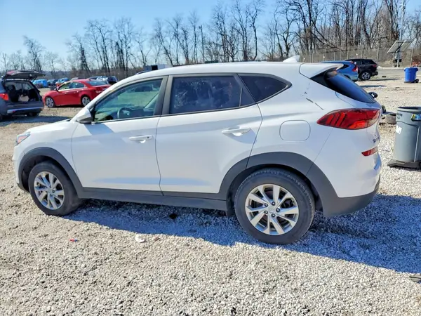 KM8J2CA47KU949053 2019 HYUNDAI TUCSON - Image 2
