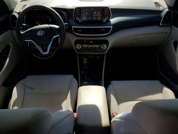 KM8J2CA47KU949053 2019 HYUNDAI TUCSON - Image 8