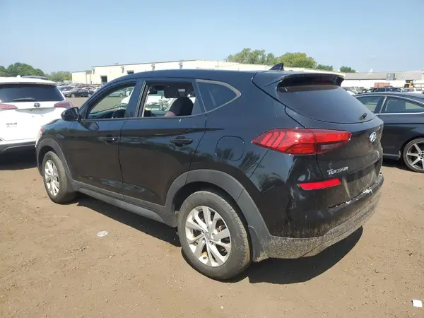 KM8J2CA47KU952194 2019 HYUNDAI TUCSON - Image 2