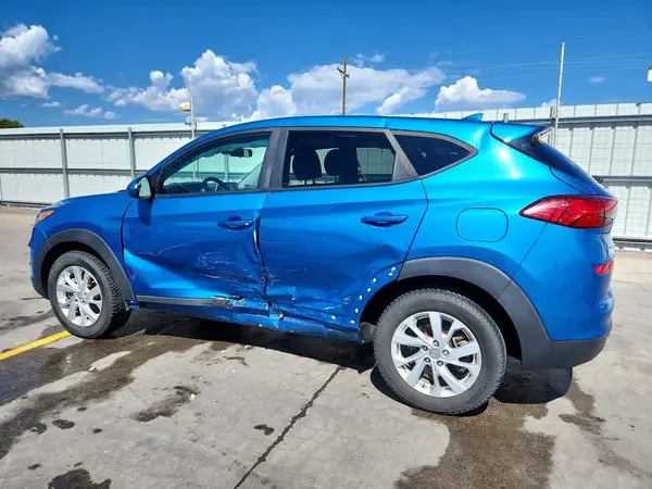 KM8J2CA47KU955404 2019 HYUNDAI TUCSON - Image 2
