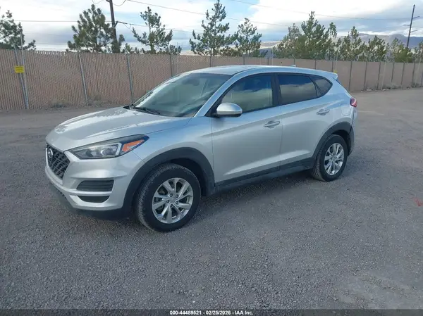 KM8J2CA47KU998382 2019 HYUNDAI TUCSON - Image 2