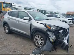 KM8J2CA47LU111073 2020 HYUNDAI TUCSON