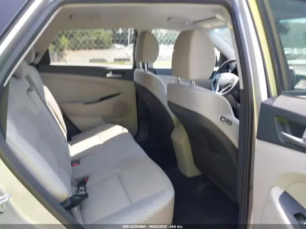 KM8J2CA47LU130402 2020 HYUNDAI TUCSON - Image 8