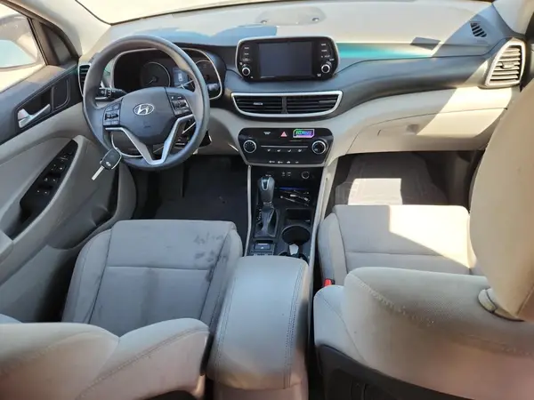 KM8J2CA47LU131596 2020 HYUNDAI TUCSON - Image 8