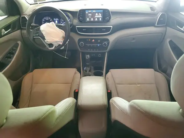 KM8J2CA47LU281045 2020 HYUNDAI TUCSON - Image 8