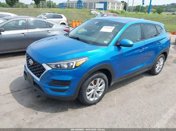 KM8J2CA47MU293181 2021 HYUNDAI TUCSON - Image 2