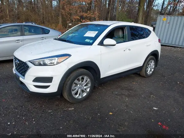 KM8J2CA47MU305605 2021 HYUNDAI TUCSON - Image 2