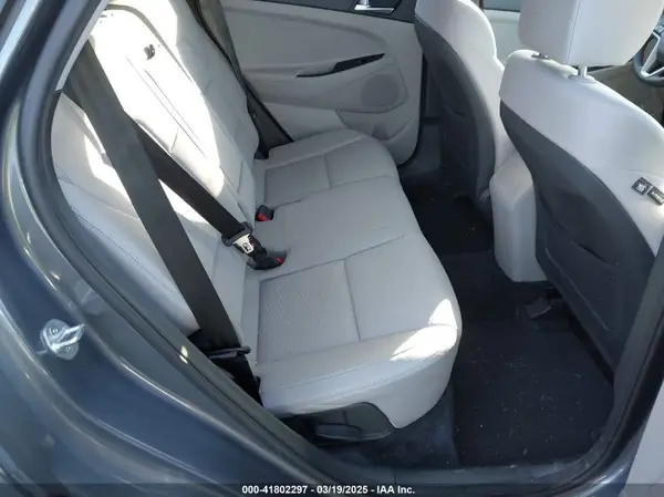 KM8J2CA47MU342654 2021 HYUNDAI TUCSON - Image 8