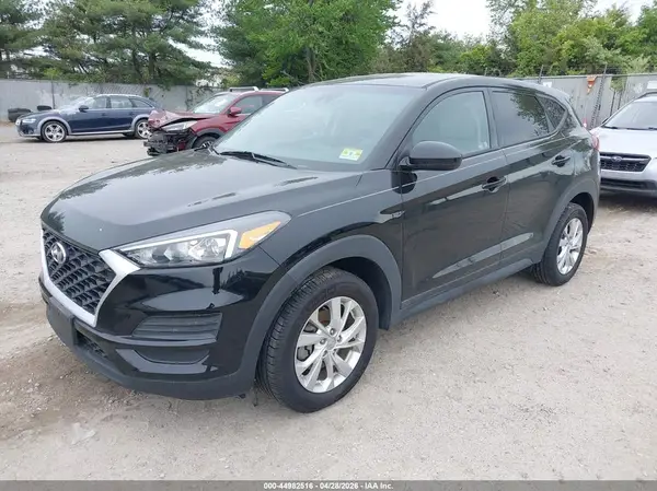 KM8J2CA47MU367120 2021 HYUNDAI TUCSON - Image 2