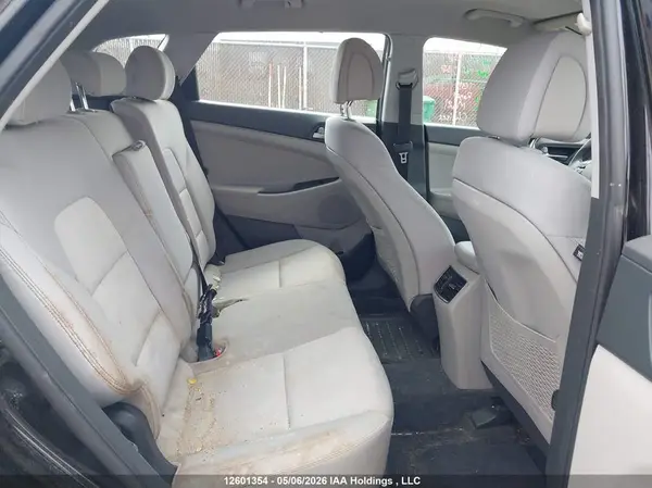 KM8J2CA48HU552539 2017 HYUNDAI TUCSON - Image 8