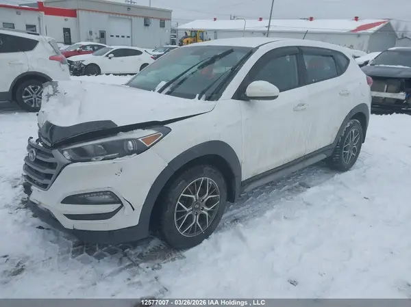 KM8J2CA48HU579126 2017 HYUNDAI TUCSON - Image 2