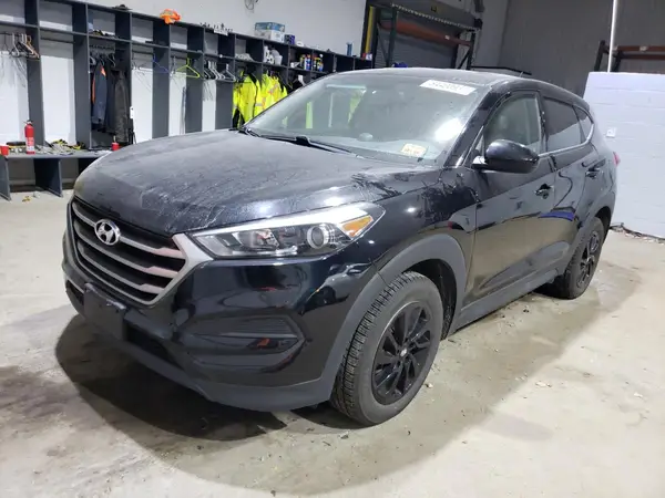 KM8J2CA48JU642084 2018 HYUNDAI TUCSON - Image 1