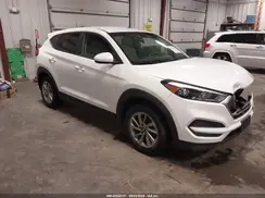 KM8J2CA48JU729113 2018 HYUNDAI TUCSON