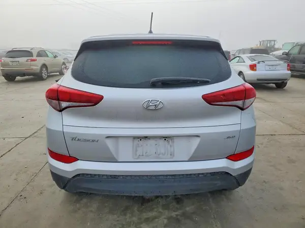 2018 HYUNDAI TUCSON COPART lot 75392585 auction photo 6
