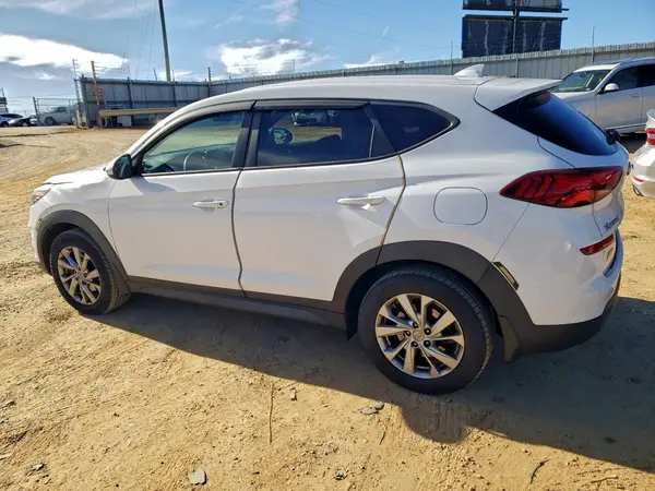 KM8J2CA48KU007660 2019 HYUNDAI TUCSON - Image 2