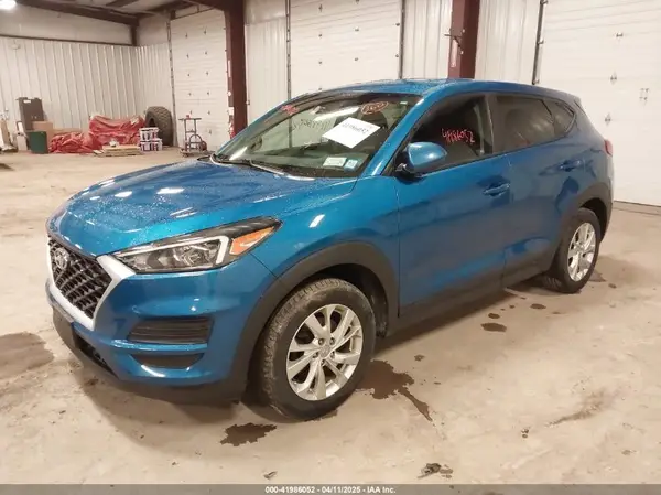 KM8J2CA48KU027746 2019 HYUNDAI TUCSON - Image 2