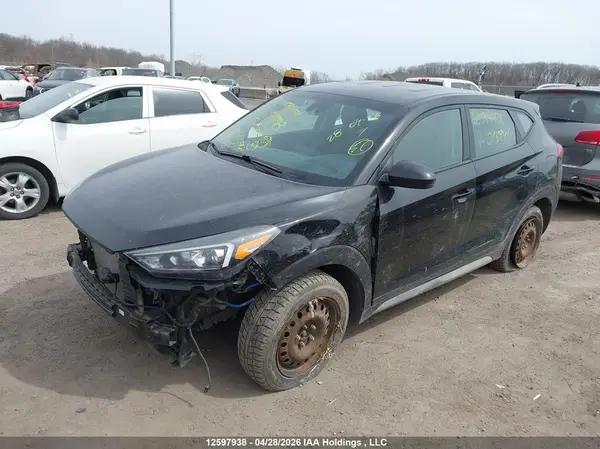 KM8J2CA48KU045941 2019 HYUNDAI TUCSON - Image 2