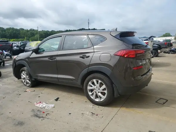 KM8J2CA48KU064117 2019 HYUNDAI TUCSON - Image 2