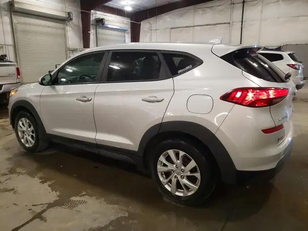 KM8J2CA48KU857482 2019 HYUNDAI TUCSON - Image 2